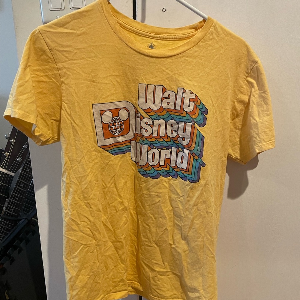 Walt Disney World Graphic T Shirt Size Medium
